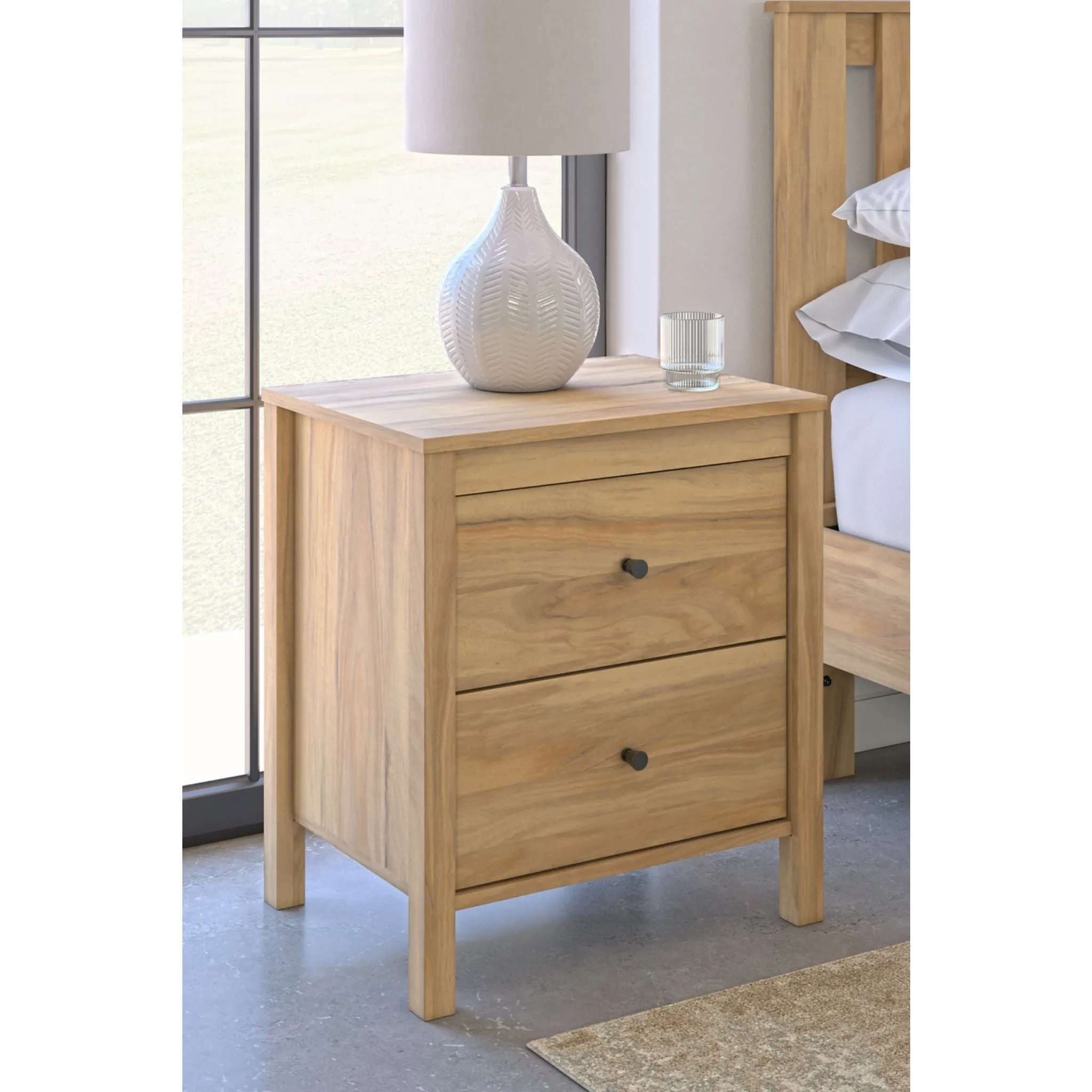 Bermacy Nightstand