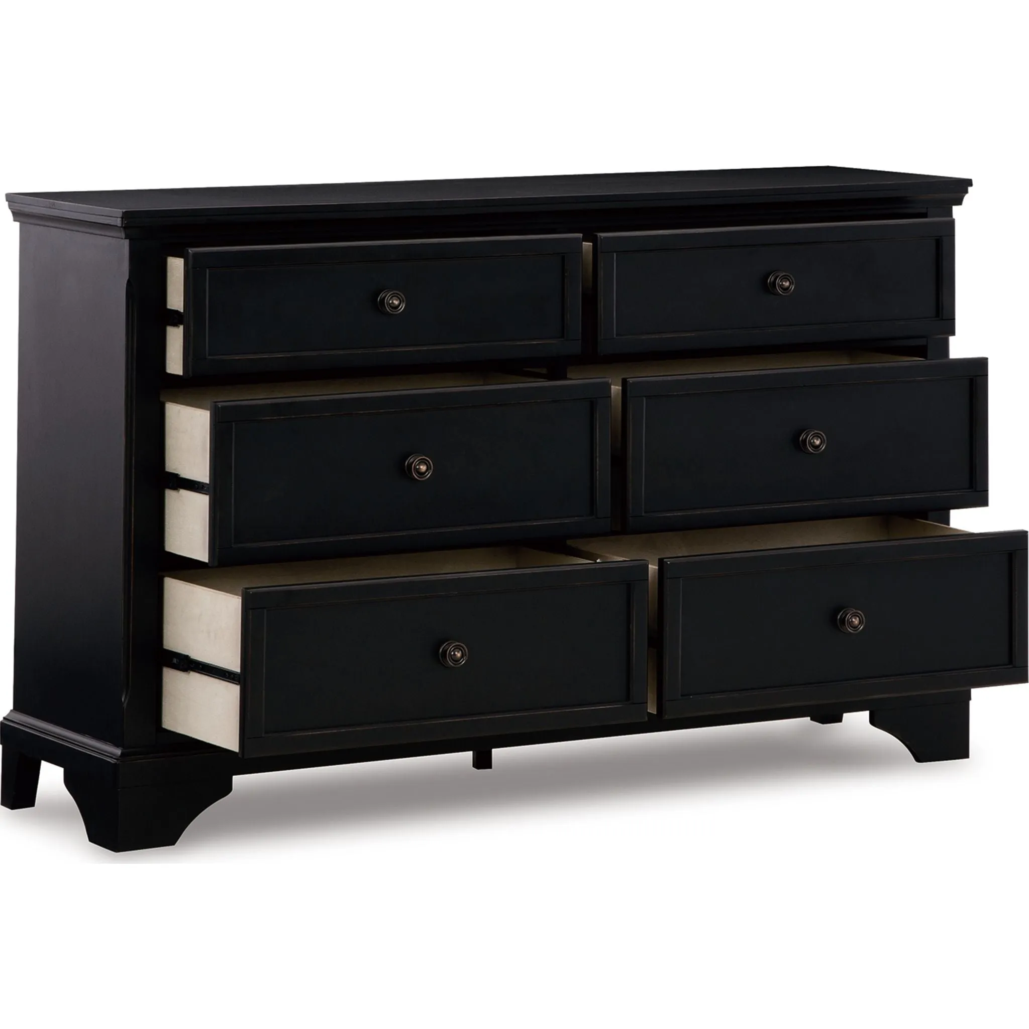 Chylanta Dresser