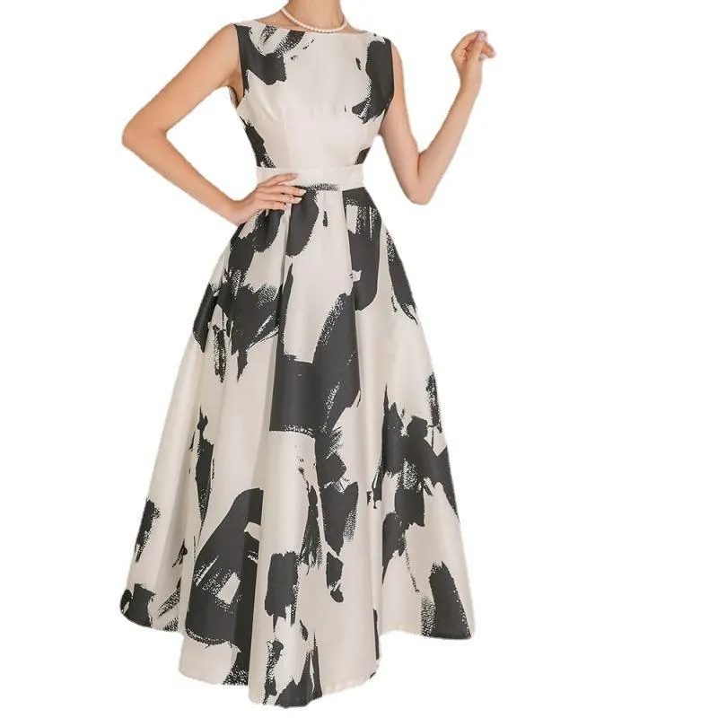 Ink Art Printed Round Neck Sleeveless High Waist Dress