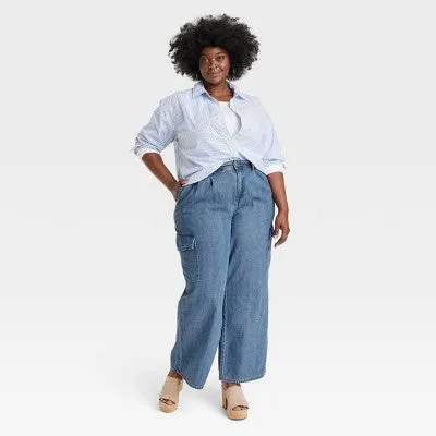 New - Women's Wide Leg Denim Cargo Trousers - Universal Thread Medium Wash 20