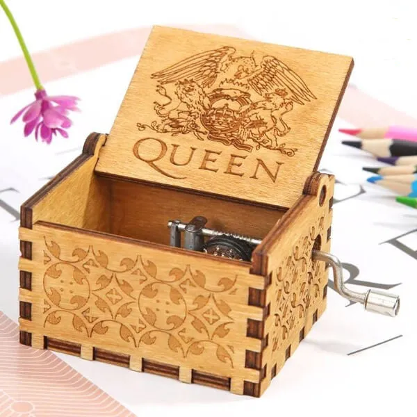 Queen Wooden Music Box (Brown): Reign in Elegance and Melody 👑🎶