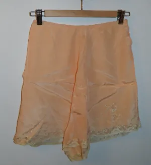 vintage 1930s tap pants 30s DECO peach silk shorts Mondaine hand made XS