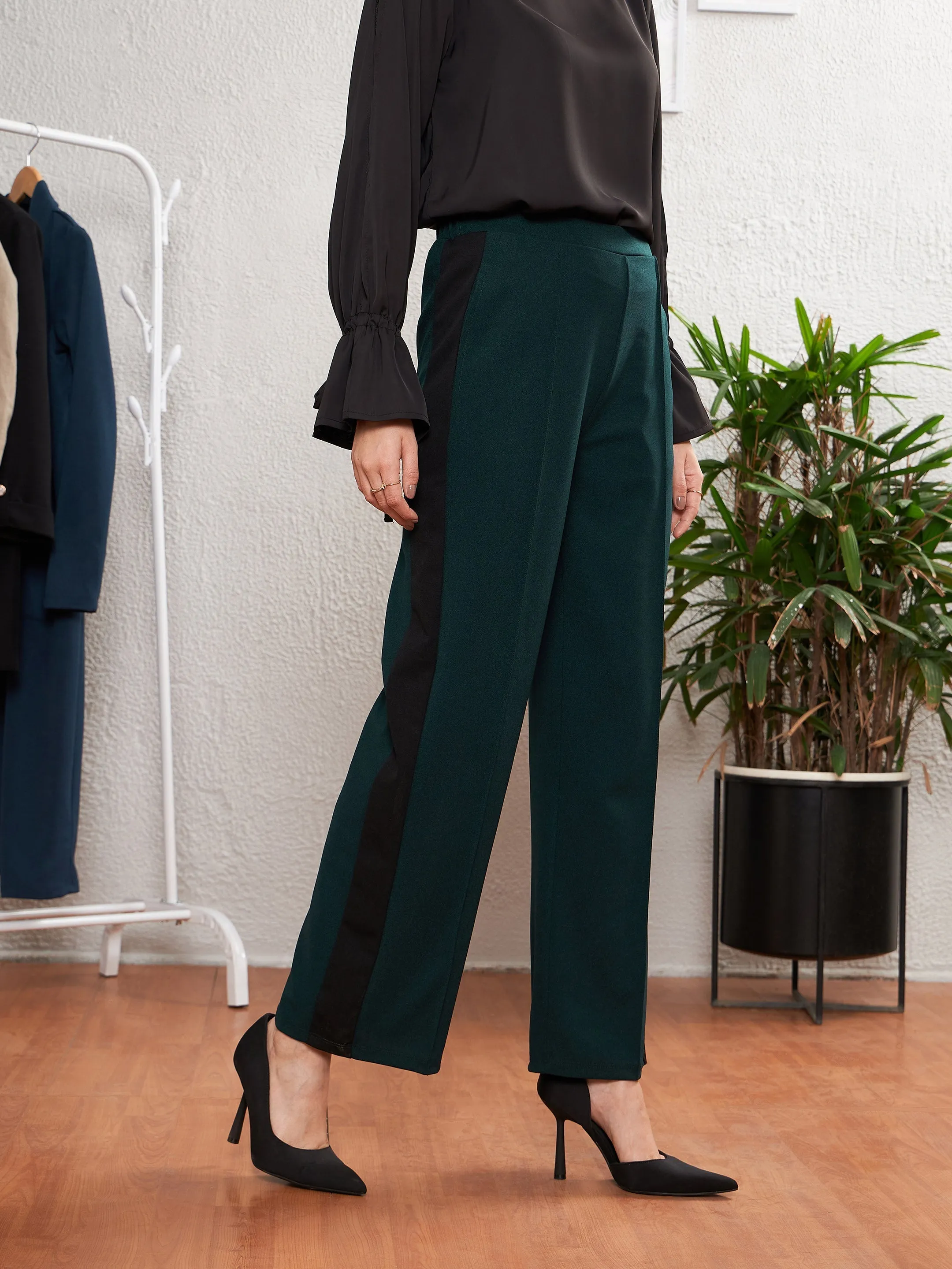 Women Emerald Green Side Tape Straight Pants