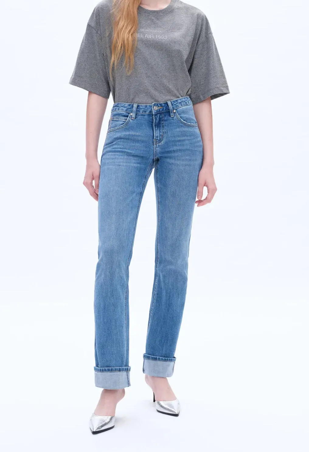 Yoyo Mid Rise Cuffed Straight Jeans